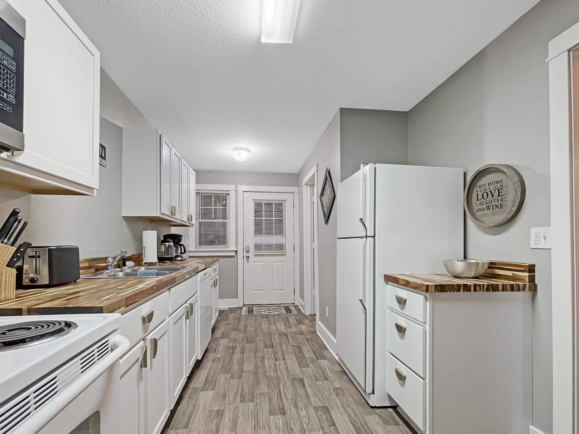 Chic 2Br Duplex Free Parking Near Hospitals Villa Des Moines Bagian luar foto